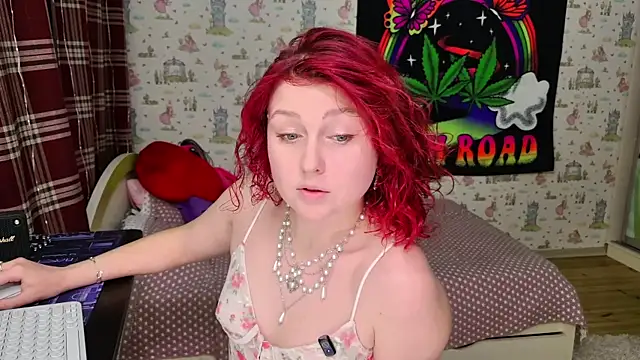 SmokyRose online show from June 1, 10:39 am