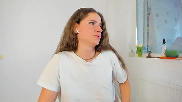 DiamondKay online show from April 6, 6:03 am