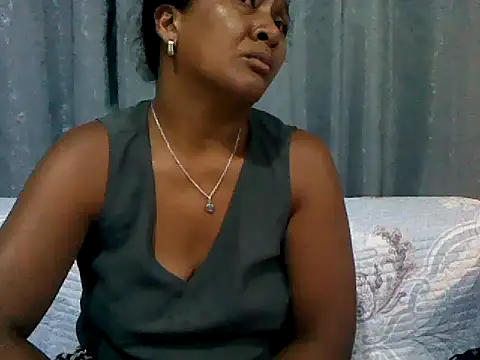 sexyladii online show from January 13, 6:45 pm