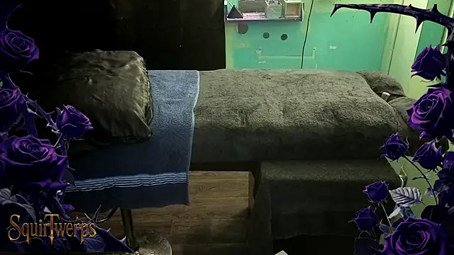 SquirTwerps online show from July 18, 8:39 am