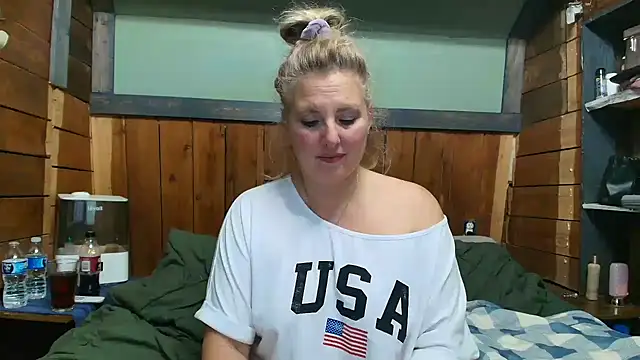 lisaxlovexxx online show from February 22, 2:23 am