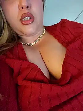 sofiabichota online show from March 23, 5:30 pm