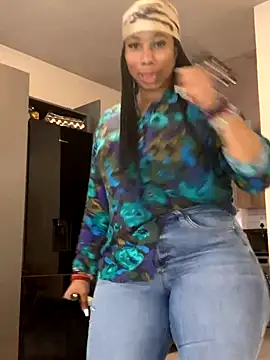 CurvyDesire1 online show from October 17, 8:50 am