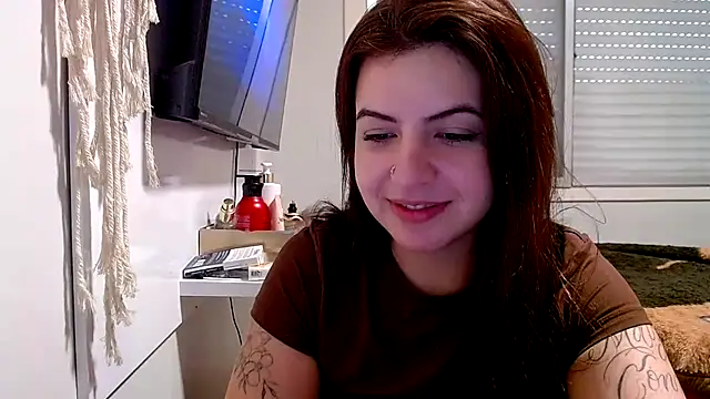 chelbyy online show from October 28, 4:35 pm