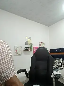 BustyMilf  online show from January 8, 12:31 pm