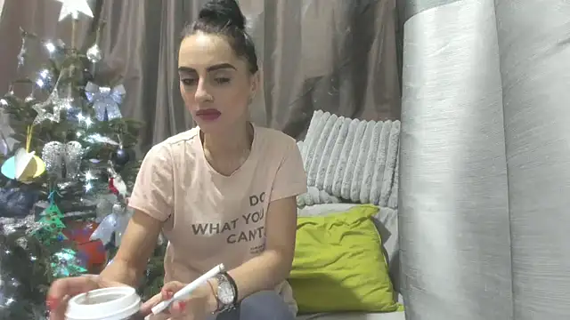 jessystarr online show from December 19, 3:26 pm