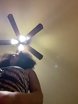 Cherrireddoll online show from April 12, 3:09 am