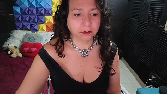 katifoxx online show from October 2, 4:01 pm