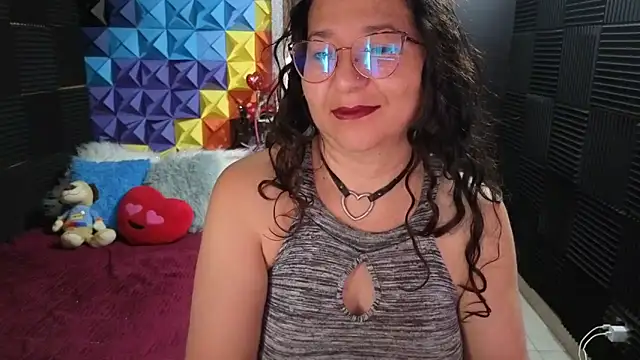 katifoxx online show from September 24, 3:11 pm