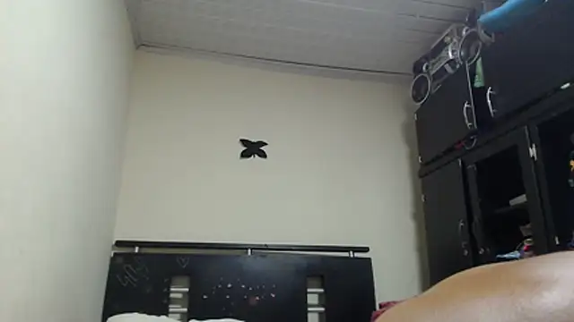 adrixxx38 online show from May 30, 2:42 am