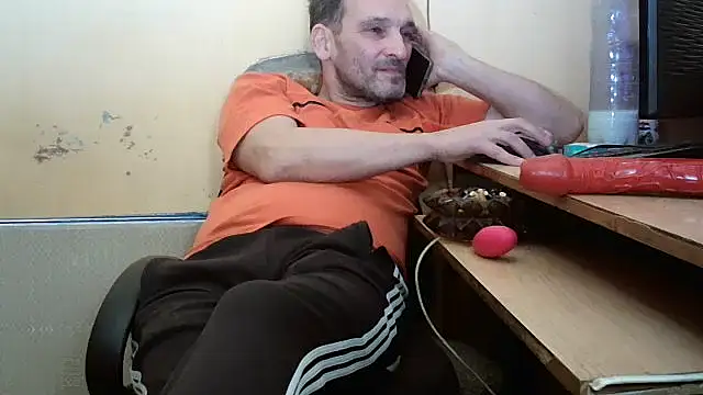 dundyFocus online show from December 18, 11:37 am