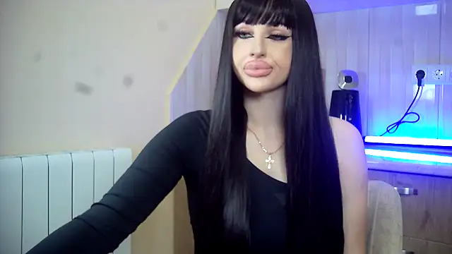 Lady Joli online show from February 19, 7:08 am