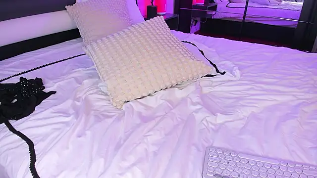 YammyPie online show from March 15, 2:30 pm