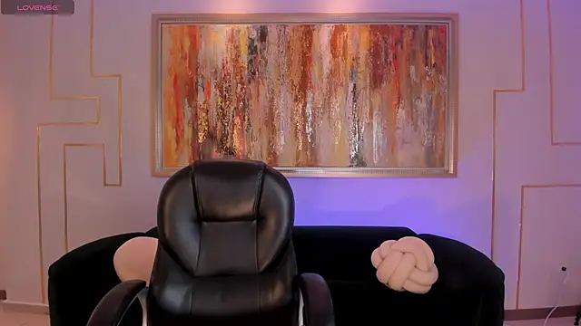 MorganHicks online show from April 3, 11:30 am