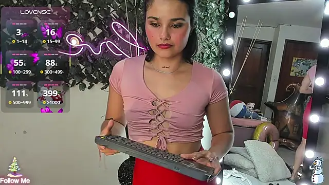 DestinyHills online show from November 19, 12:38 pm