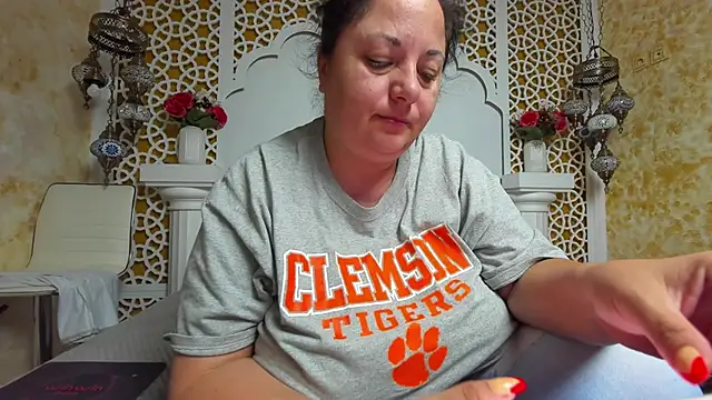 AleshaArabian online show from October 6, 2:28 am