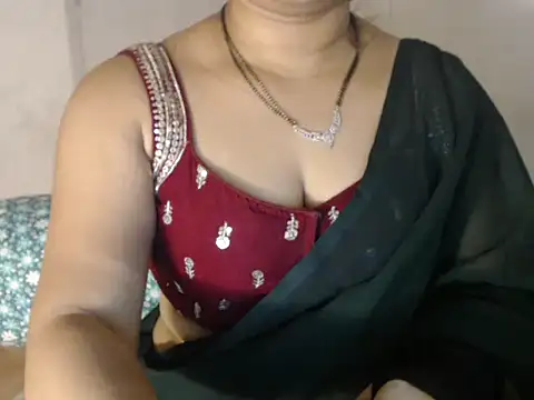 Open Heart Lennon online show from December 3, 4:37 am