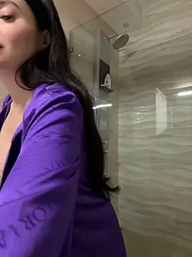 Wet  Bunny online show from November 4, 4:06 am