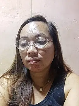 asianwet4u online show from January 17, 4:14 pm