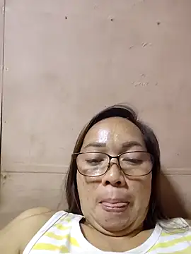 asianwet4u online show from April 16, 12:49 pm