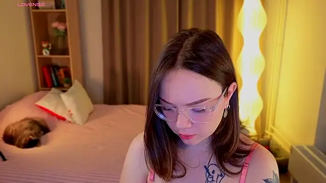 MilenaSaint online show from March 24, 3:56 am