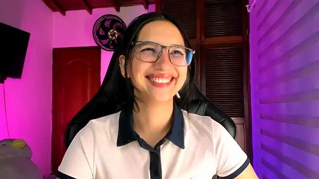 Luniverse online show from November 7, 2:28 am