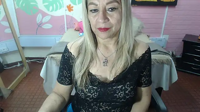 ZAMANTHA online show from October 4, 7:18 pm