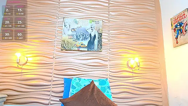 mia pineda online show from November 7, 7:19 pm