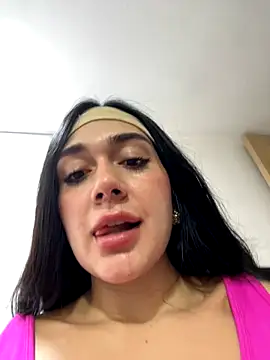 LaanaCooper online show from September 8, 7:02 pm