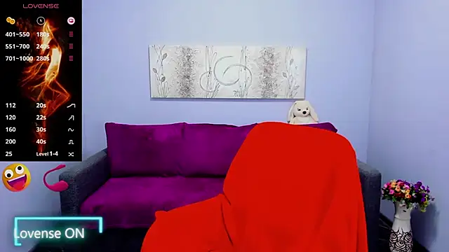 Nia Smithh online show from September 17, 12:25 pm