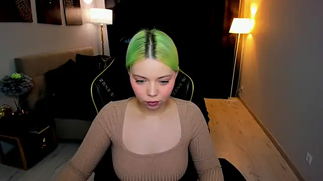 EnergyBunny 1 online show from February 20, 7:37 pm