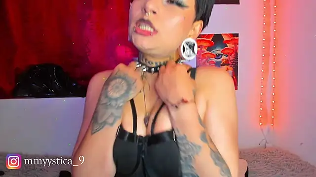 Rainnbow  online show from September 20, 8:01 am