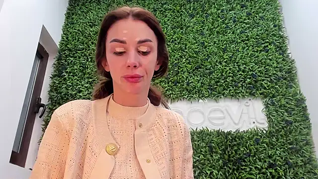 realhotfallingdevil online show from April 6, 4:01 am