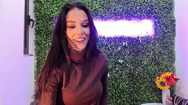 realhotfallingdevil online show from December 17, 5:44 am