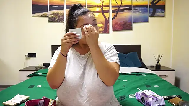 adelline online show from September 25, 8:50 pm