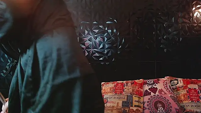 PINK  LOLA1 online show from February 7, 11:47 am