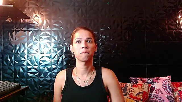 PINK  LOLA1 online show from February 10, 11:46 am