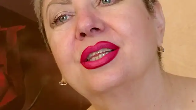 LadyPosh online show from October 2, 8:47 pm