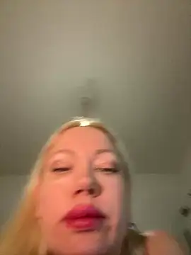 SofiaJoy online show from December 16, 7:09 pm