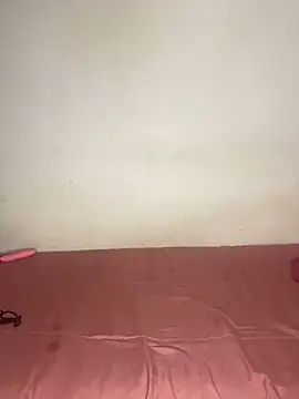 angellhott online show from September 18, 5:55 pm