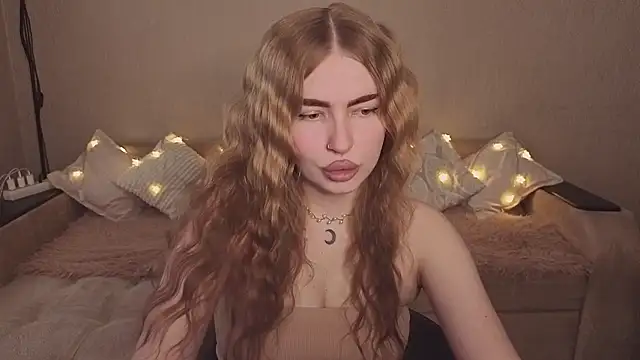 ViolettaLopez online show from March 10, 2:21 pm