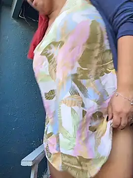 Sofyalone  online show from April 5, 12:59 pm