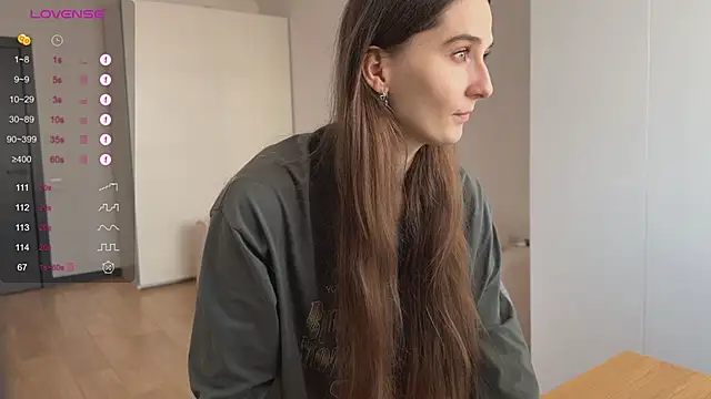 Chantwow online show from September 11, 10:15 am