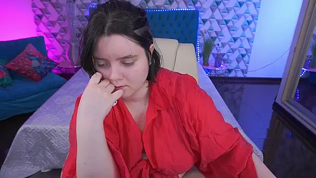 LittleShyy online show from May 30, 12:36 pm