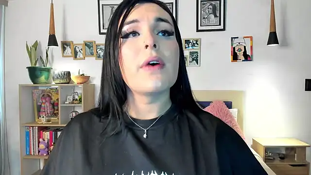 naty pink online show from March 14, 5:03 pm