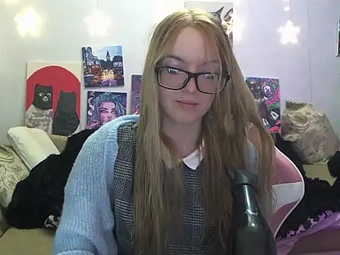 SecretSophia online show from October 26, 4:35 pm