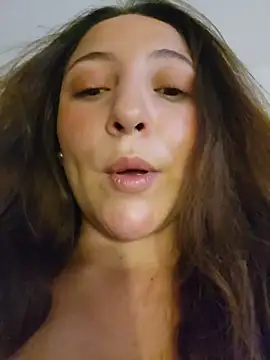 VickyHoult online show from November 4, 10:59 pm