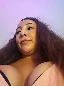 VickyHoult online show from February 8, 10:12 pm