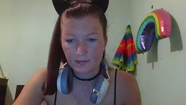 Analimado18 online show from September 24, 9:03 pm