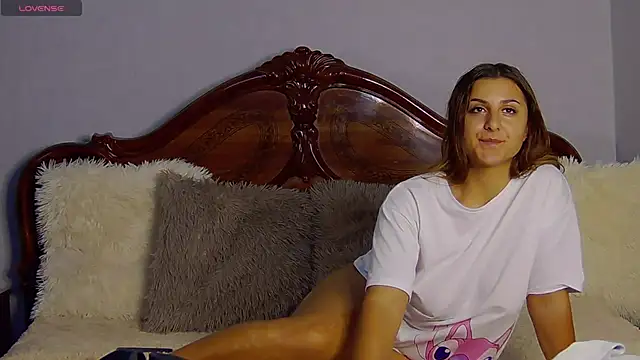 NicolePlay online show from October 30, 11:55 am